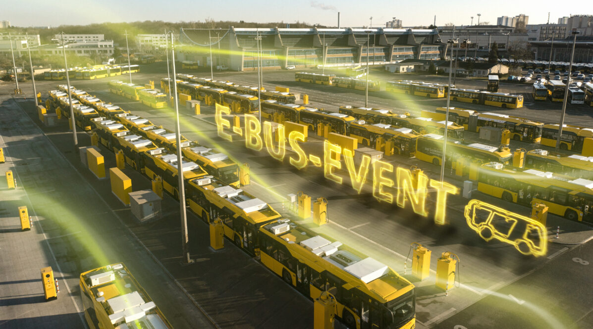 Bild von einem BVG-Betriebshof mit dem Schriftzug E-Bus-Event